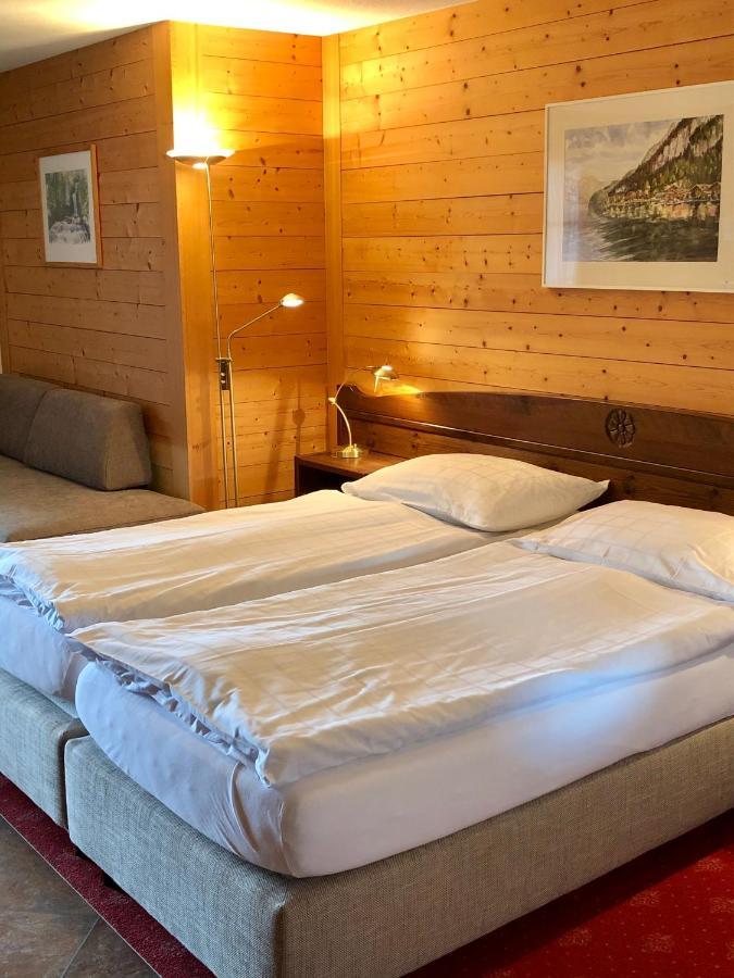 Hotel Chalet Du Lac Iseltwald Exterior photo