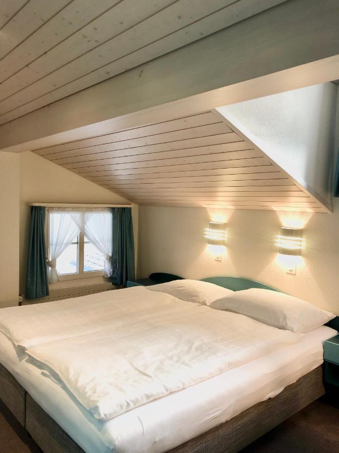 Hotel Chalet Du Lac Iseltwald Exterior photo